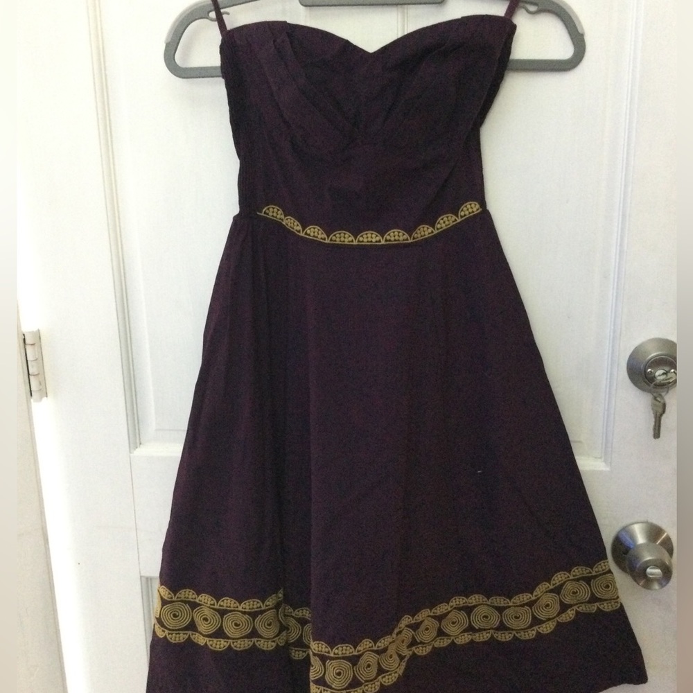 Girl from savoy.    Size zero